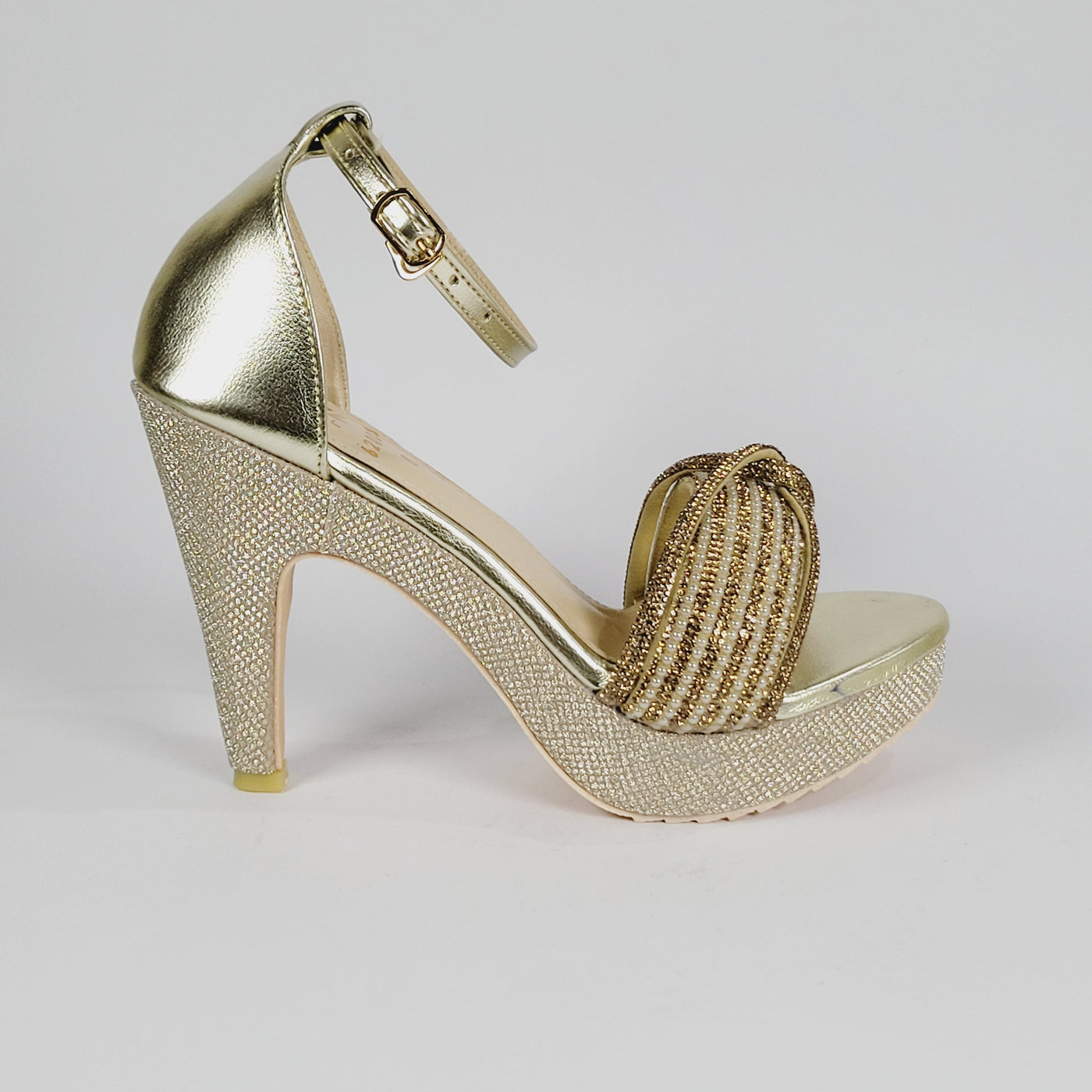 Fancy Sandals /3528