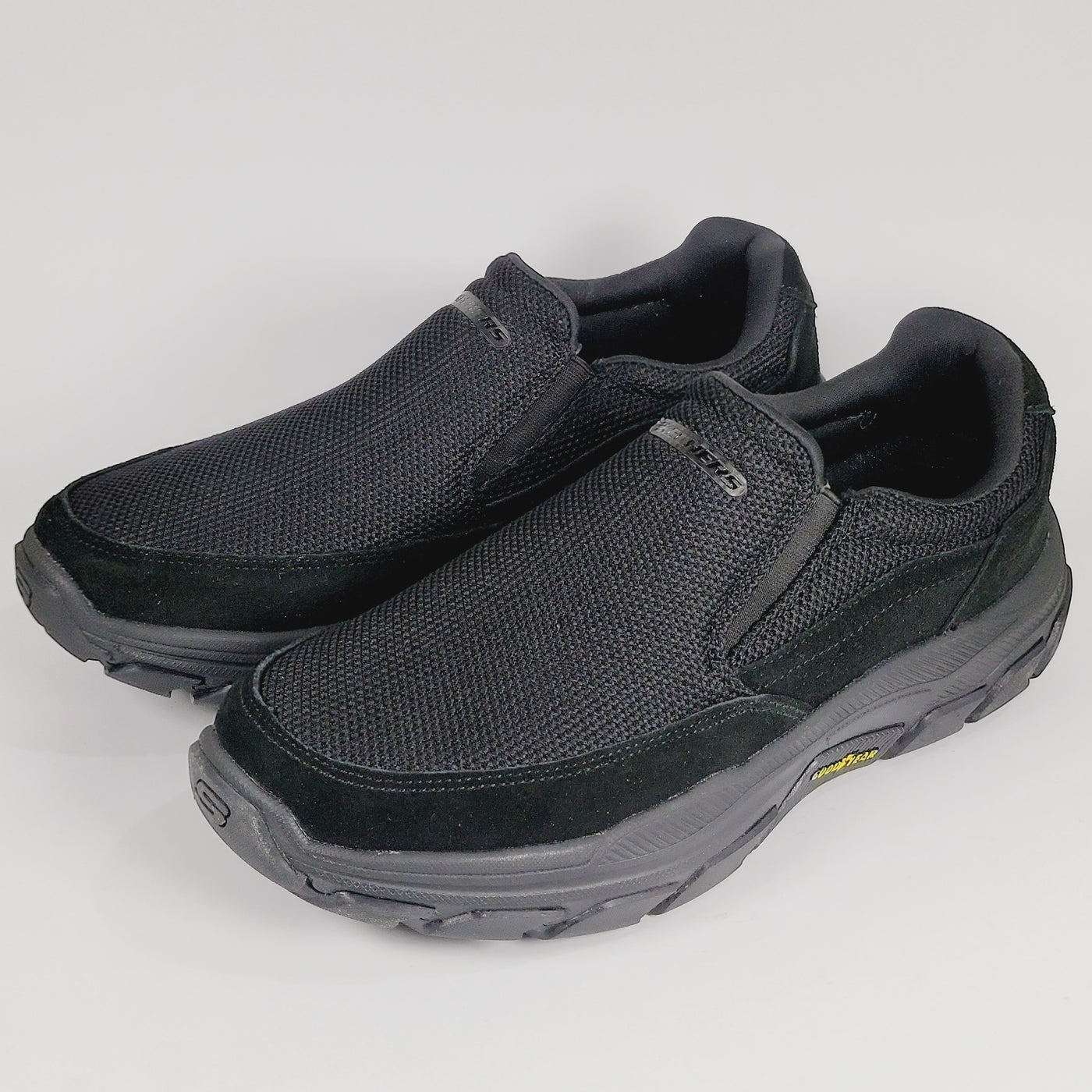 Imported Sneakers \51025